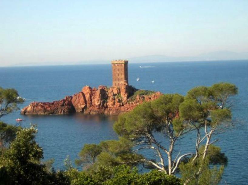 Le Petit Semaphore Saint-Raphaël 외부 사진